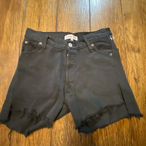 Levi’s Redone Black Denim Shorts Size 24 B22